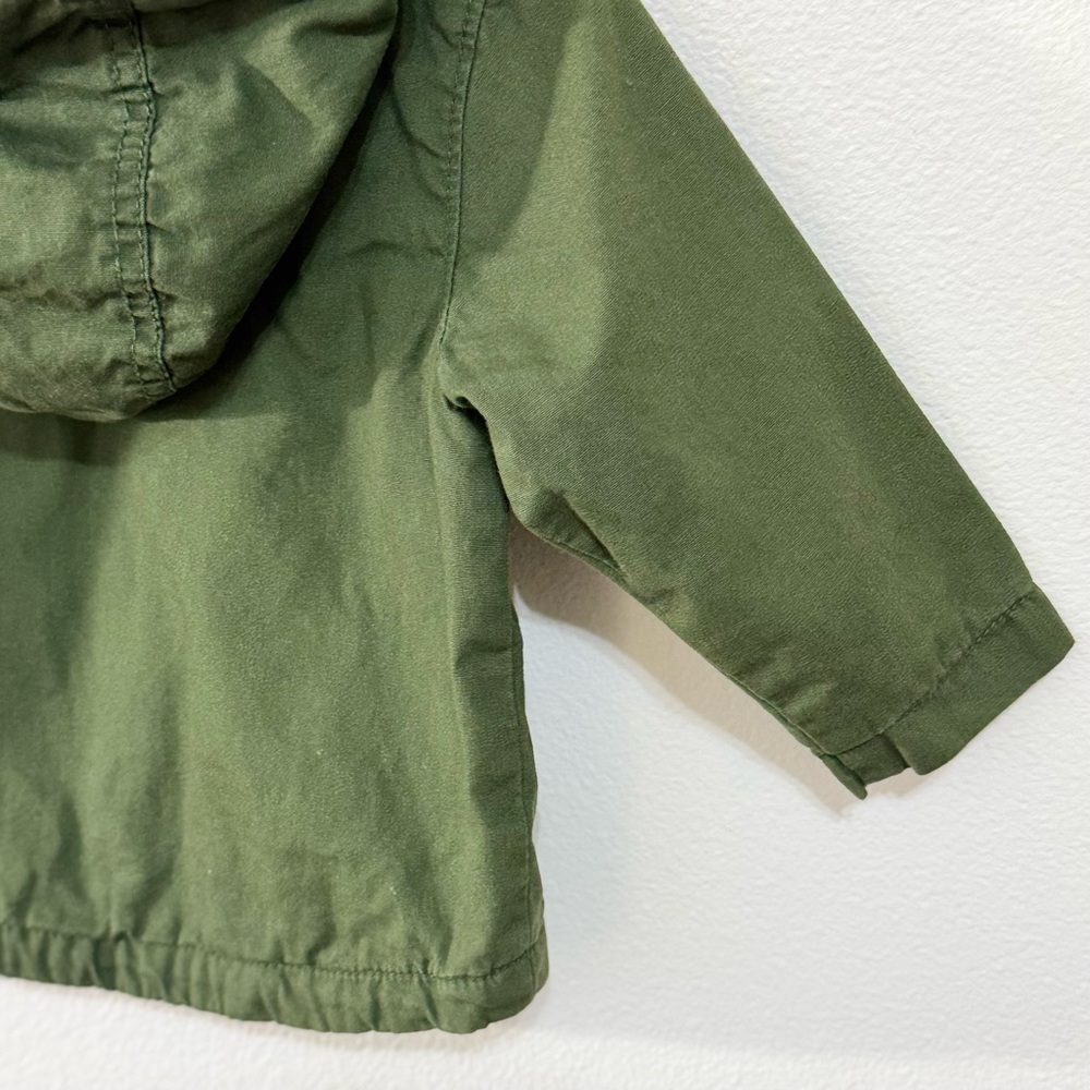 OLD NAVY · UNISEX OLIVE GREEN HOODED CANVAS UTILITY JACKET FOR BABY - SIZE 6-12M - Picture 8 of 9
